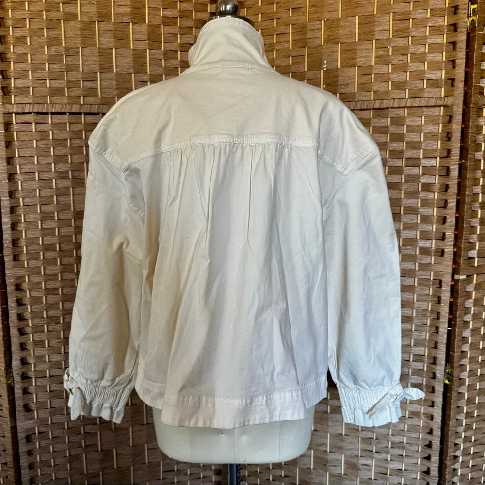 Women's Cream Button-Front Jacket - Picture 8 of 15